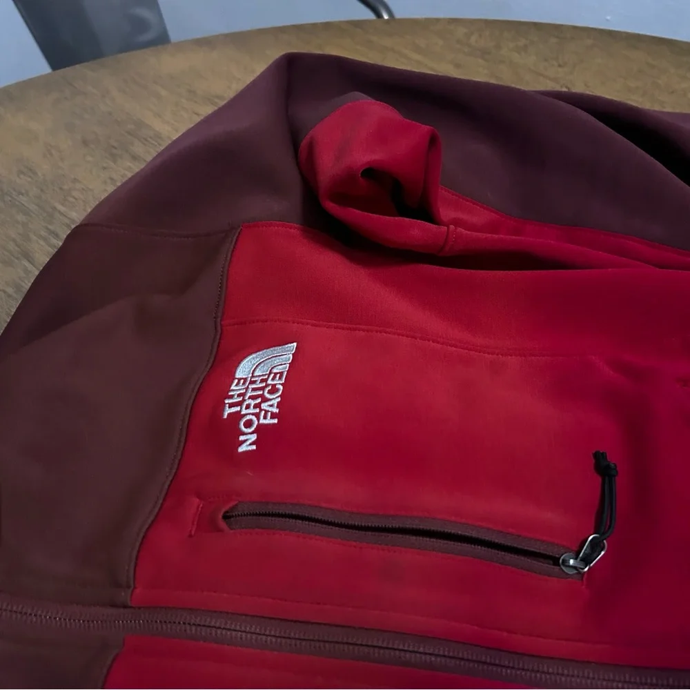 North Face Men’s fleece jacket